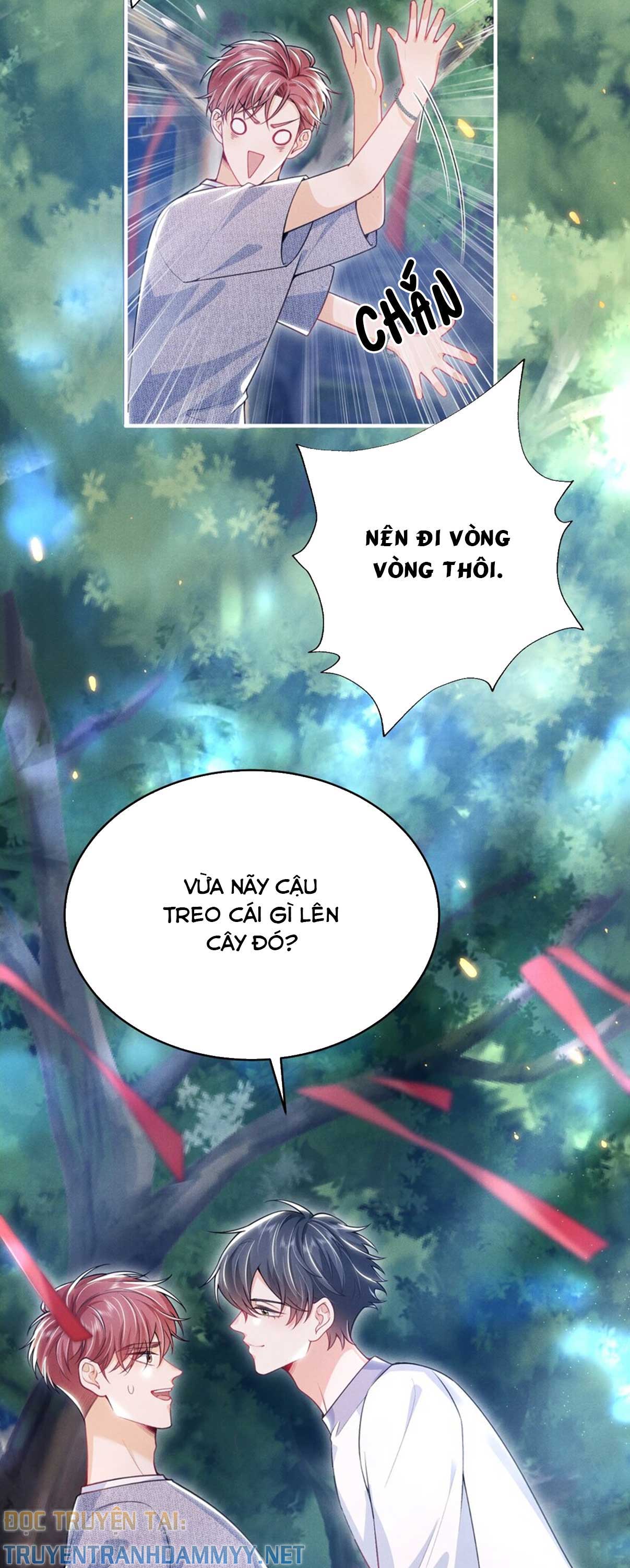 em-trai-nhin-toi-bang-cap-mat-den-toi-chap-47-8